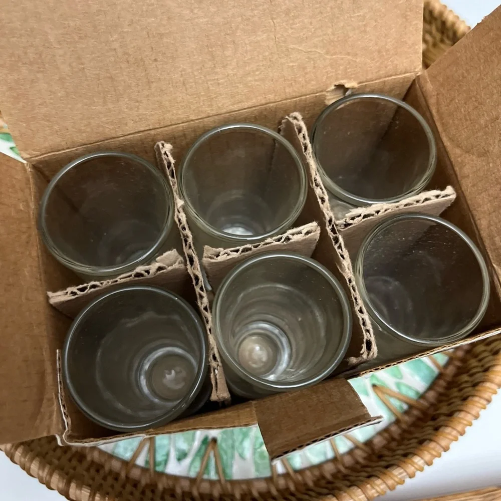 Tommy Bahama‎ Transparent Shot Glass Collection